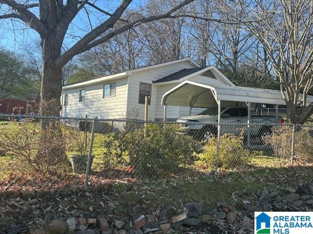 161 BLACK AVENUE, Dora, AL 35062