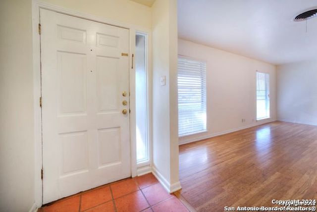 3223 OAKLEAF DR, San Antonio, TX 78209