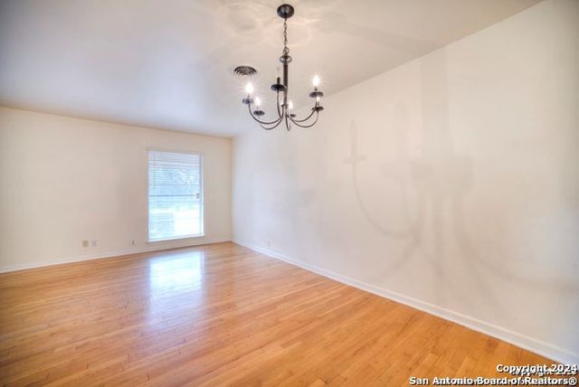 3223 OAKLEAF DR, San Antonio, TX 78209