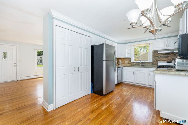 40 Overlook Road, South Windsor, CT 06074