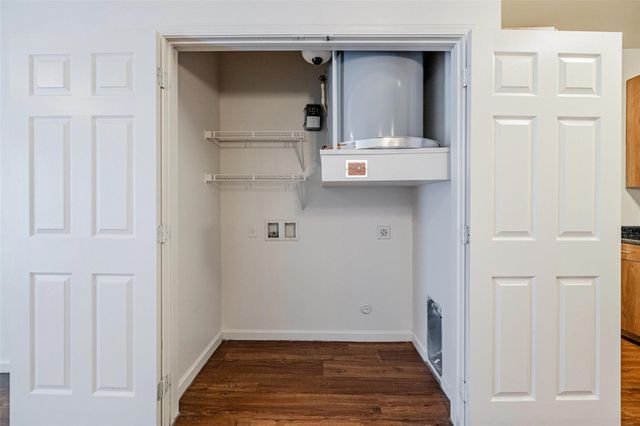 5605 Springdale RD 4-4-4411, Austin, TX 78723