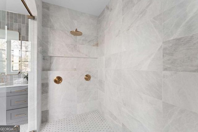 2521 Brookwood Drive NE, Atlanta, GA 30305