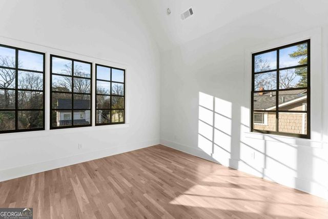 2521 Brookwood Drive NE, Atlanta, GA 30305