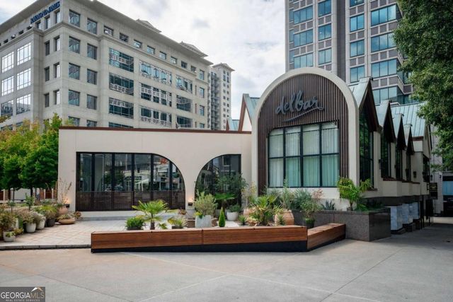 2521 Brookwood Drive NE, Atlanta, GA 30305