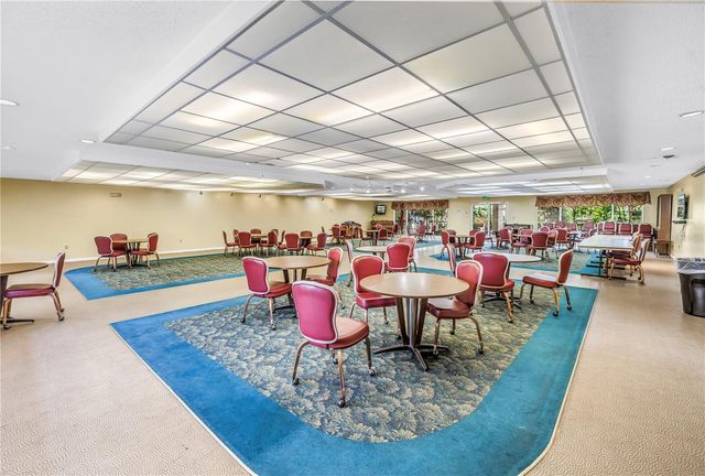 5750 80TH STREET N D107, St Petersburg, FL 33709