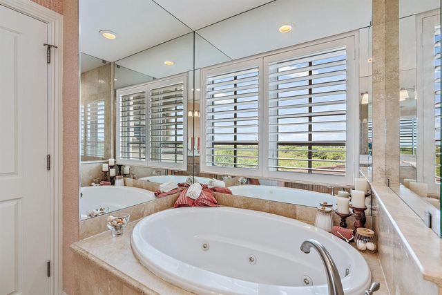126 Tierra Lane 4, Jupiter, FL 33477