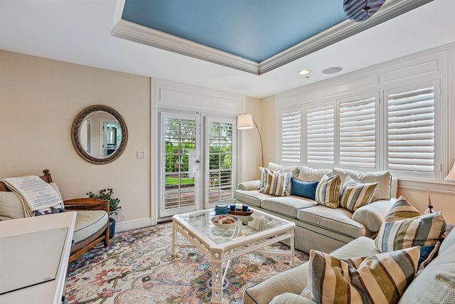 126 Tierra Lane 4, Jupiter, FL 33477