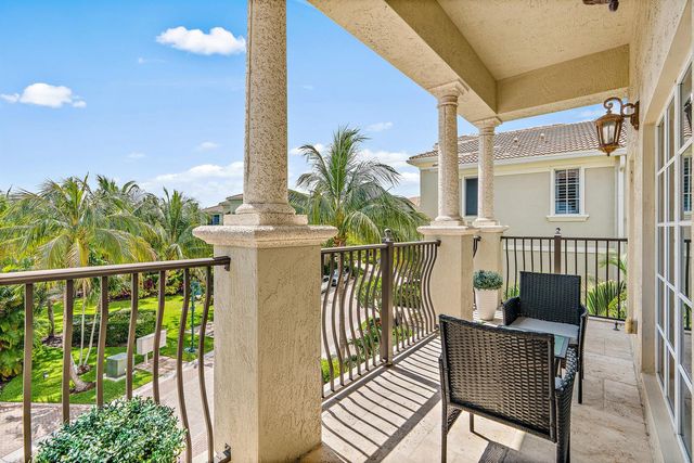 126 Tierra Lane 4, Jupiter, FL 33477