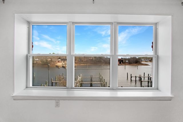 45 Main St 217, Wareham, MA 02571