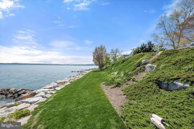 817 BROADWATER WAY, Gibson Island, MD 21056