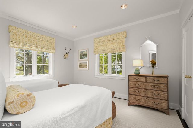 817 BROADWATER WAY, Gibson Island, MD 21056