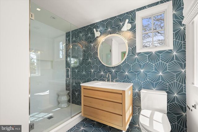 817 BROADWATER WAY, Gibson Island, MD 21056