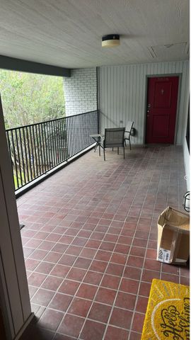 5034 N Hall Street, Dallas, TX 75235