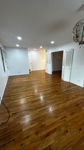5034 N Hall Street, Dallas, TX 75235
