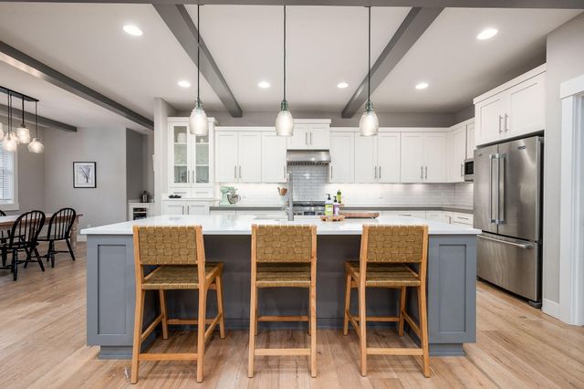 20382 Penhollow Lane, Bend, OR 97702