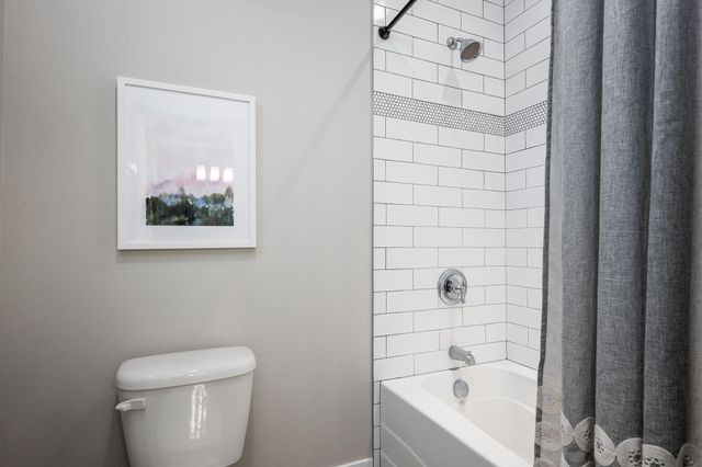 20382 Penhollow Lane, Bend, OR 97702