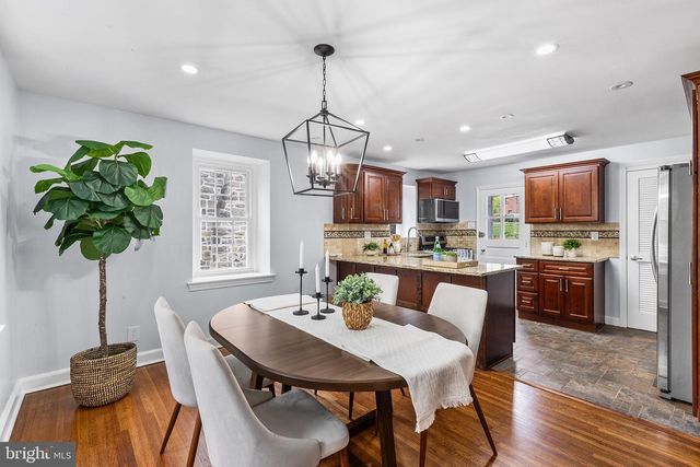 112 ROLLING RD, Bala Cynwyd, PA 19004
