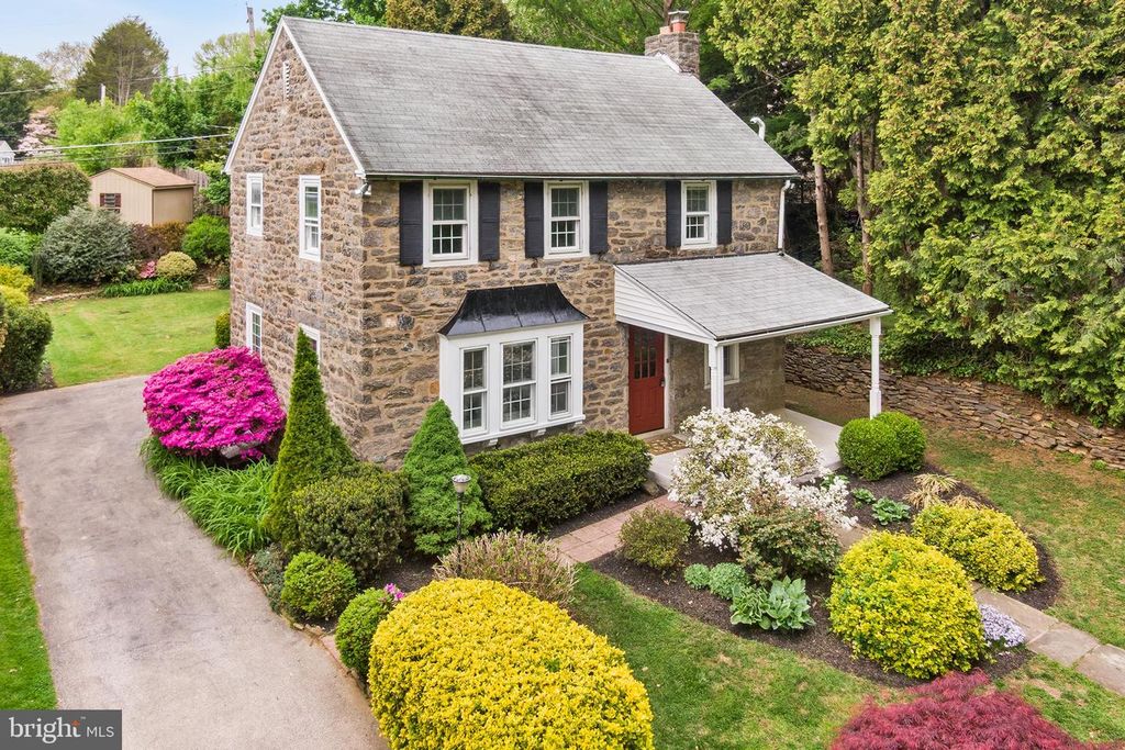 112 ROLLING RD, Bala Cynwyd, PA 19004