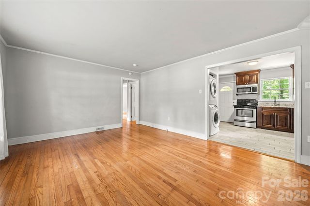 5027 Erickson Road, Charlotte, NC 28205