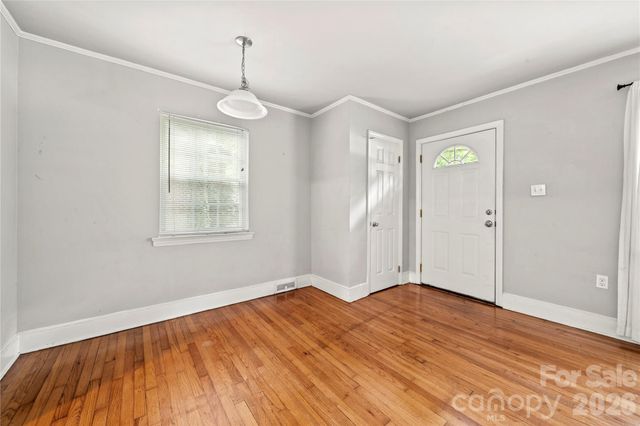 5027 Erickson Road, Charlotte, NC 28205