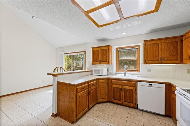 6409 Chouteau Street, Shawnee, KS 66226