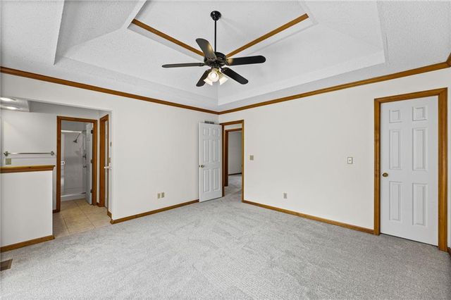 6409 Chouteau Street, Shawnee, KS 66226