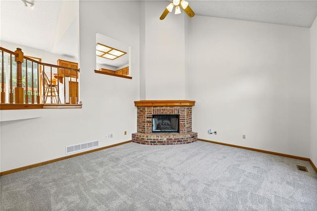 6409 Chouteau Street, Shawnee, KS 66226