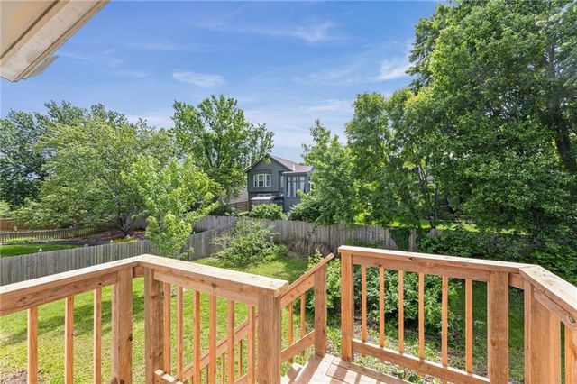 6409 Chouteau Street, Shawnee, KS 66226