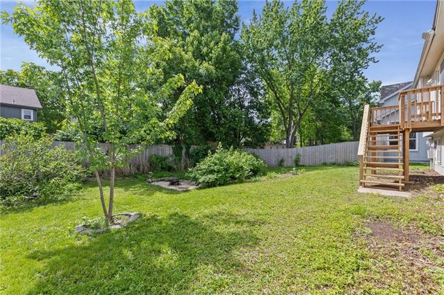 6409 Chouteau Street, Shawnee, KS 66226