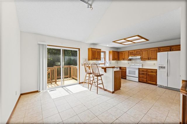 6409 Chouteau Street, Shawnee, KS 66226