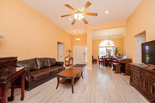 644 Trails End Circle, Bonaire, GA 31005
