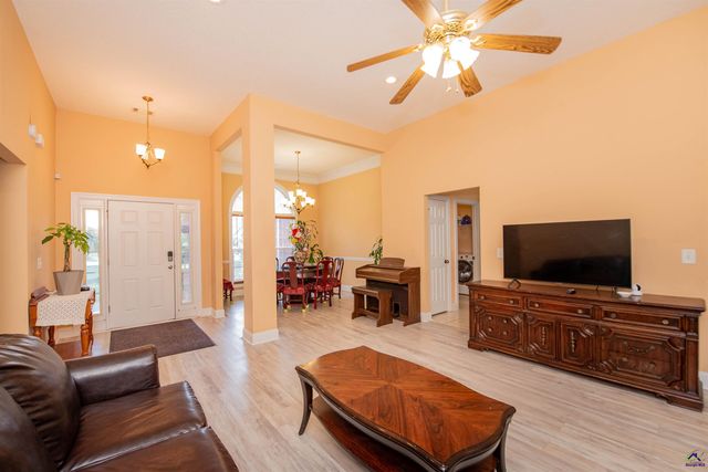 644 Trails End Circle, Bonaire, GA 31005
