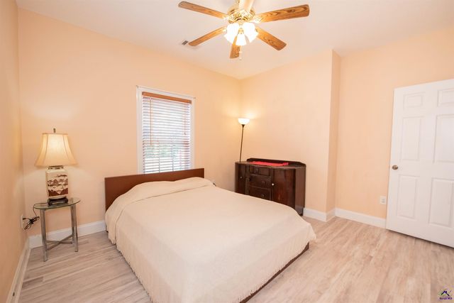 644 Trails End Circle, Bonaire, GA 31005