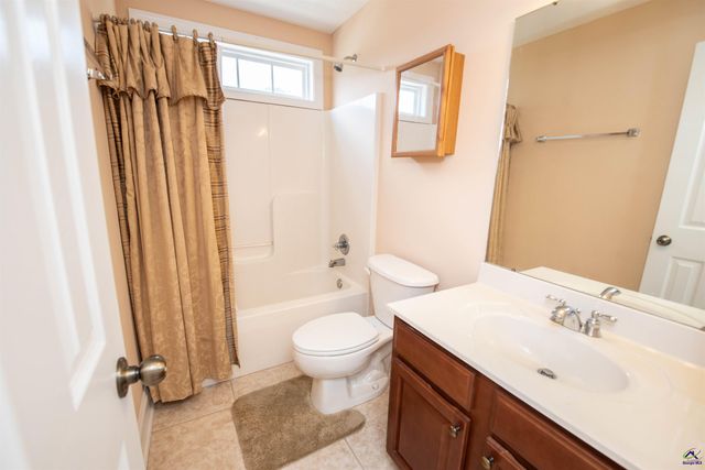 644 Trails End Circle, Bonaire, GA 31005