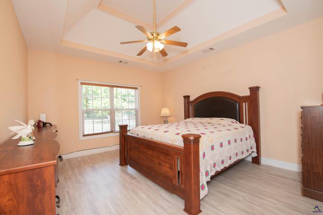 644 Trails End Circle, Bonaire, GA 31005