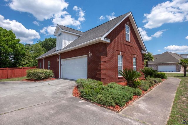 644 Trails End Circle, Bonaire, GA 31005