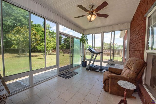 644 Trails End Circle, Bonaire, GA 31005