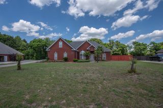 644 Trails End Circle, Bonaire, GA 31005