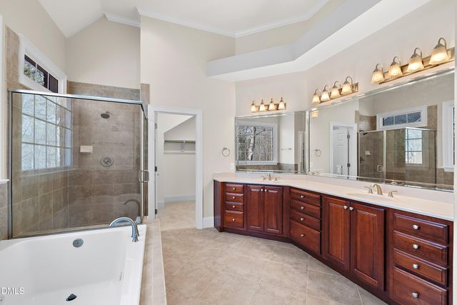 1525 Eglantyne Court, Raleigh, NC 27613