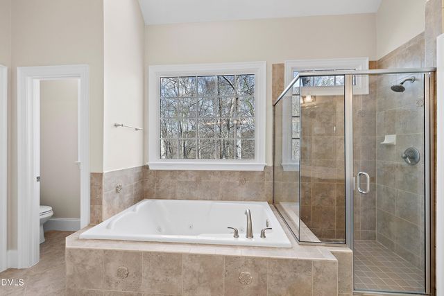 1525 Eglantyne Court, Raleigh, NC 27613