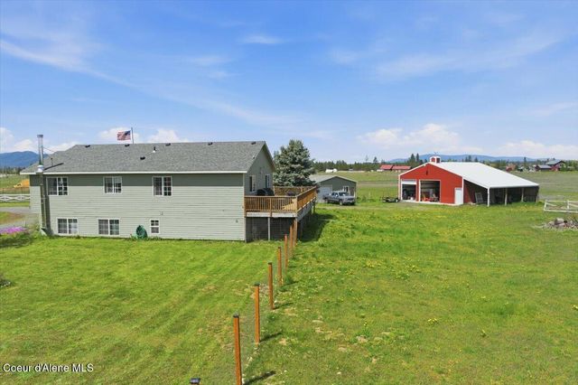 2037 E Yellow Pine Ave, Athol, ID 83801