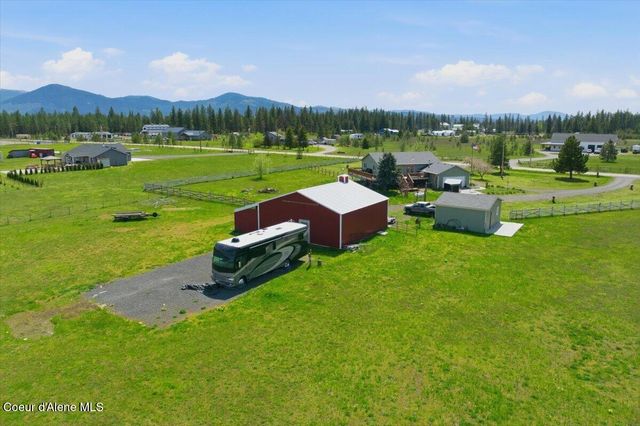 2037 E Yellow Pine Ave, Athol, ID 83801