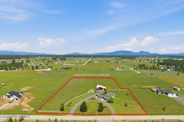 2037 E Yellow Pine Ave, Athol, ID 83801