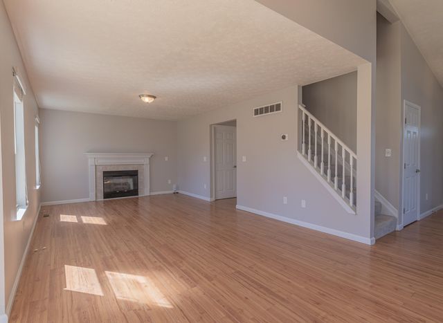 6 Trotters Way, Florence, KY 41042