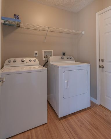 6 Trotters Way, Florence, KY 41042