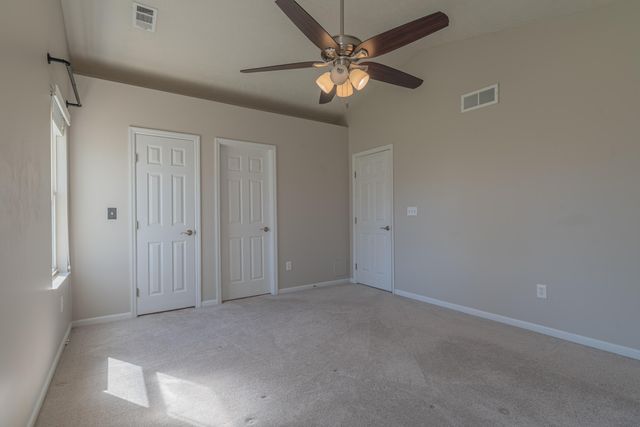 6 Trotters Way, Florence, KY 41042