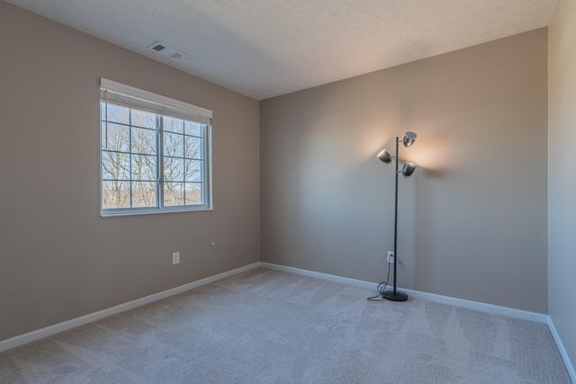 6 Trotters Way, Florence, KY 41042