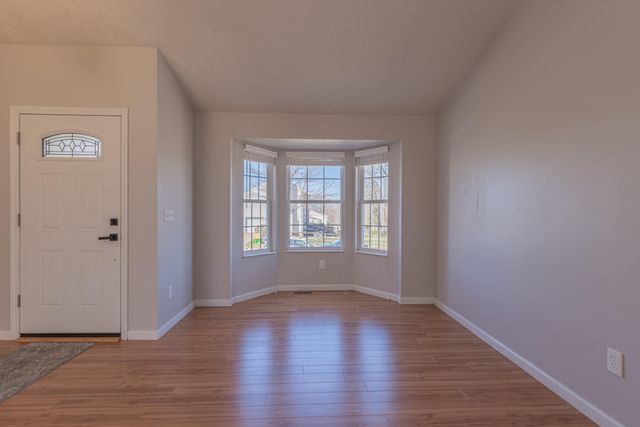 6 Trotters Way, Florence, KY 41042