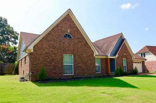 5252 LAKE VILLAGE DR, Unincorporated, TN 38125