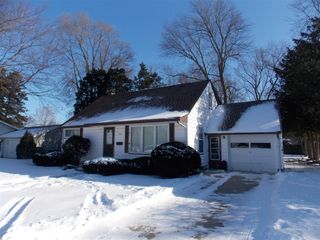 1032 Sutton Street, Saginaw, MI 48602